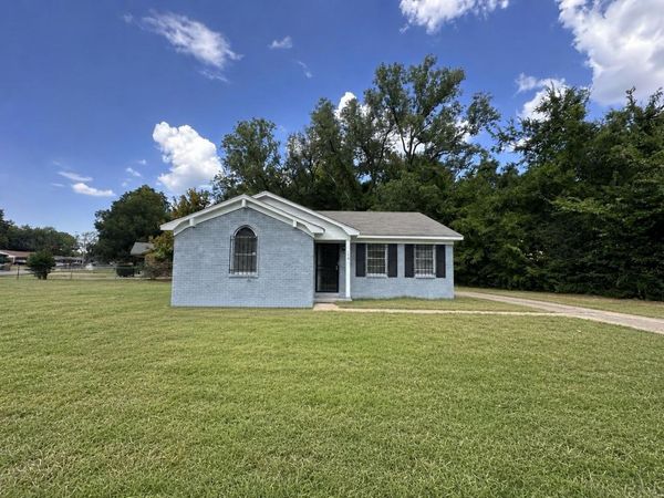 170 BURWOOD DR, Memphis, TN 38109