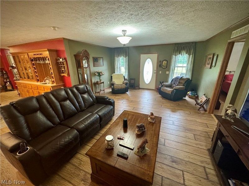 1886 N Pricetown Road, Diamond, OH 44412 Photo 5
