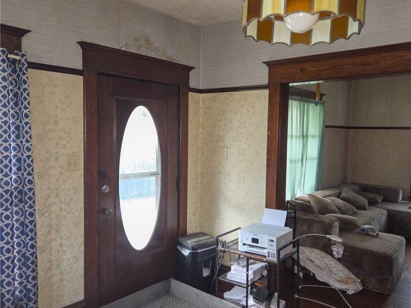 111 High Street, Freeport, OH 43973 Photo 22