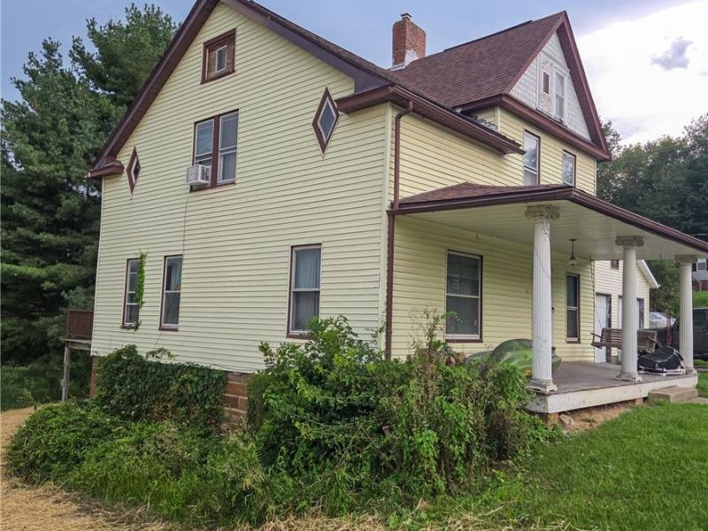 111 High Street, Freeport, OH 43973 Photo 4