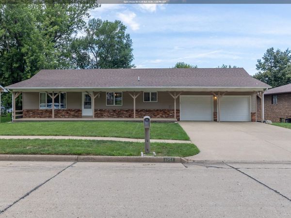 1251 Remer Dr, LeMars, IA 51031