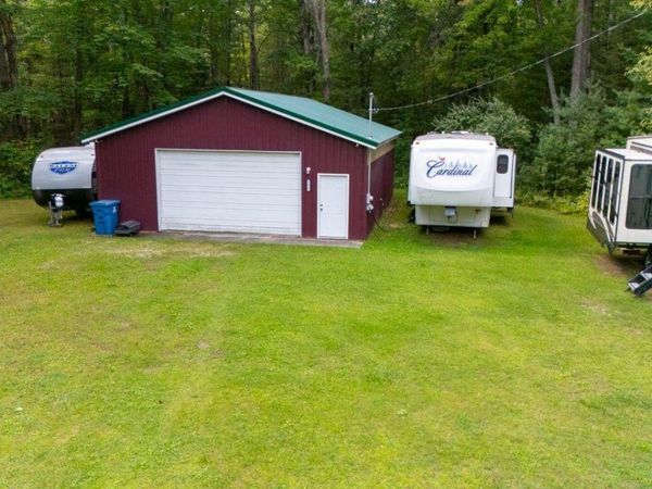 3478 Loxley Road S, Houghton Lake, MI 48629