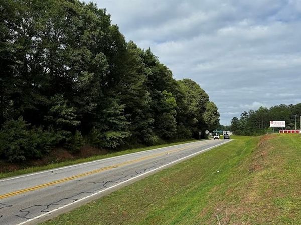 100 Clayton Drive, Bremen, GA 30110