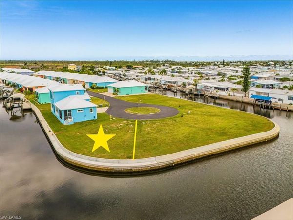 2971 Trawler LN , ST. JAMES CITY, FL 33956