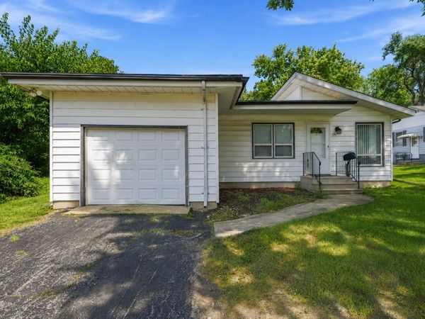 106 Thornton Street , Lockport, IL 60441