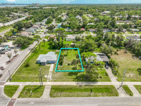 505 Big Tree Road, South Daytona, FL 32119