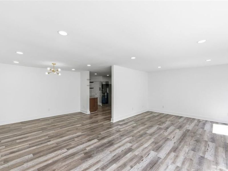 8131 Timbertree Way, West Chester, OH 45069 Photo 13