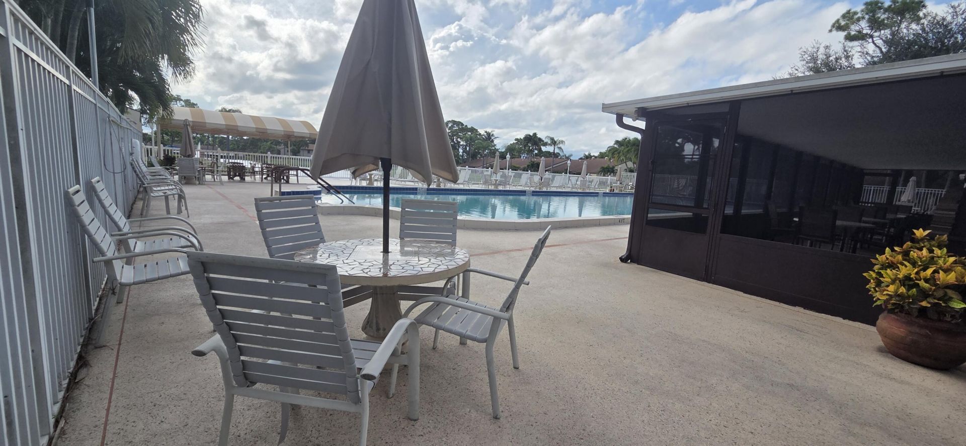 618 Sea Pine Way, Unit B2, Greenacres, FL 33415 Photo