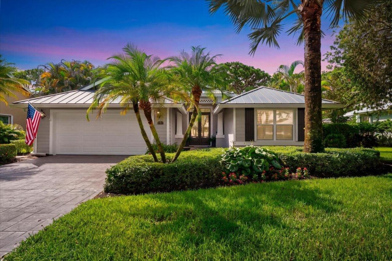 7990 SE Mammoth Drive Se, Hobe Sound, FL 33455 Photo