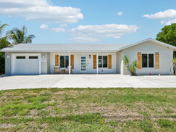 1051 SW 25th Avenue, Boynton Beach, FL 33426