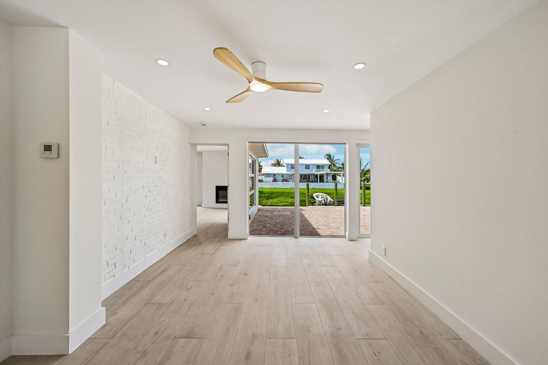 1051 SW 25th Avenue, Boynton Beach, FL 33426 Photo