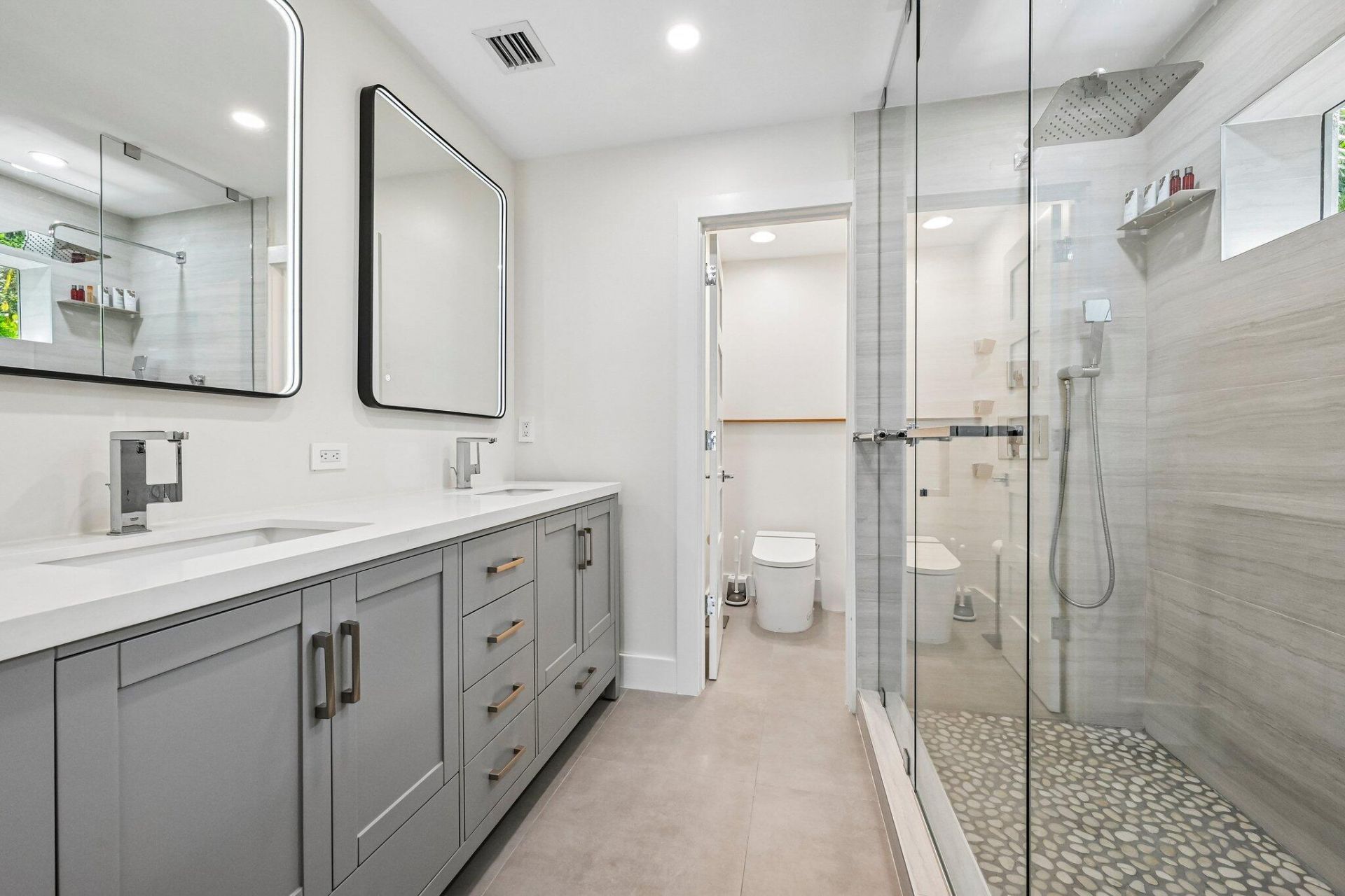 1051 SW 25th Avenue, Boynton Beach, FL 33426 Photo