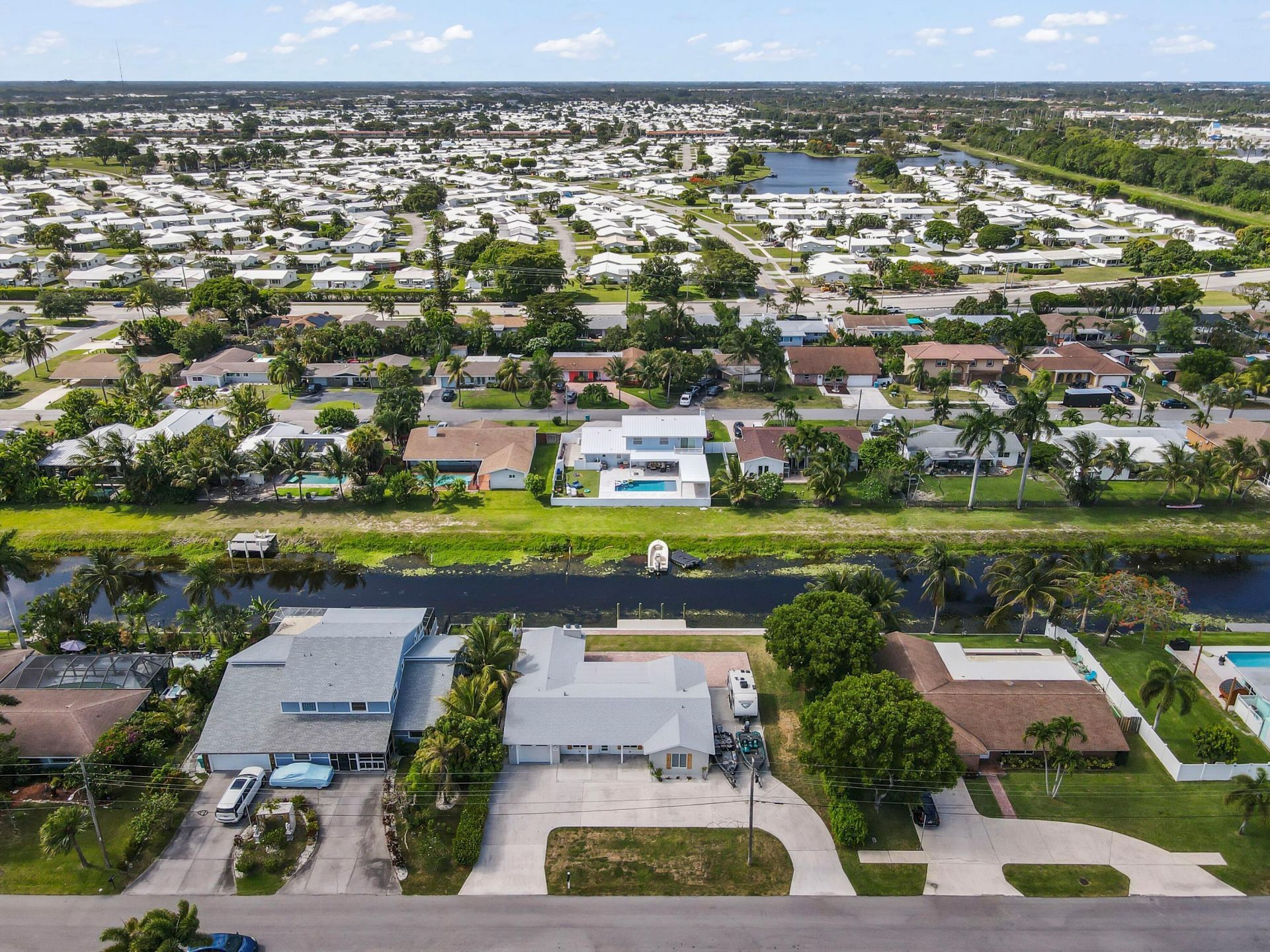 1051 SW 25th Avenue, Boynton Beach, FL 33426 Photo
