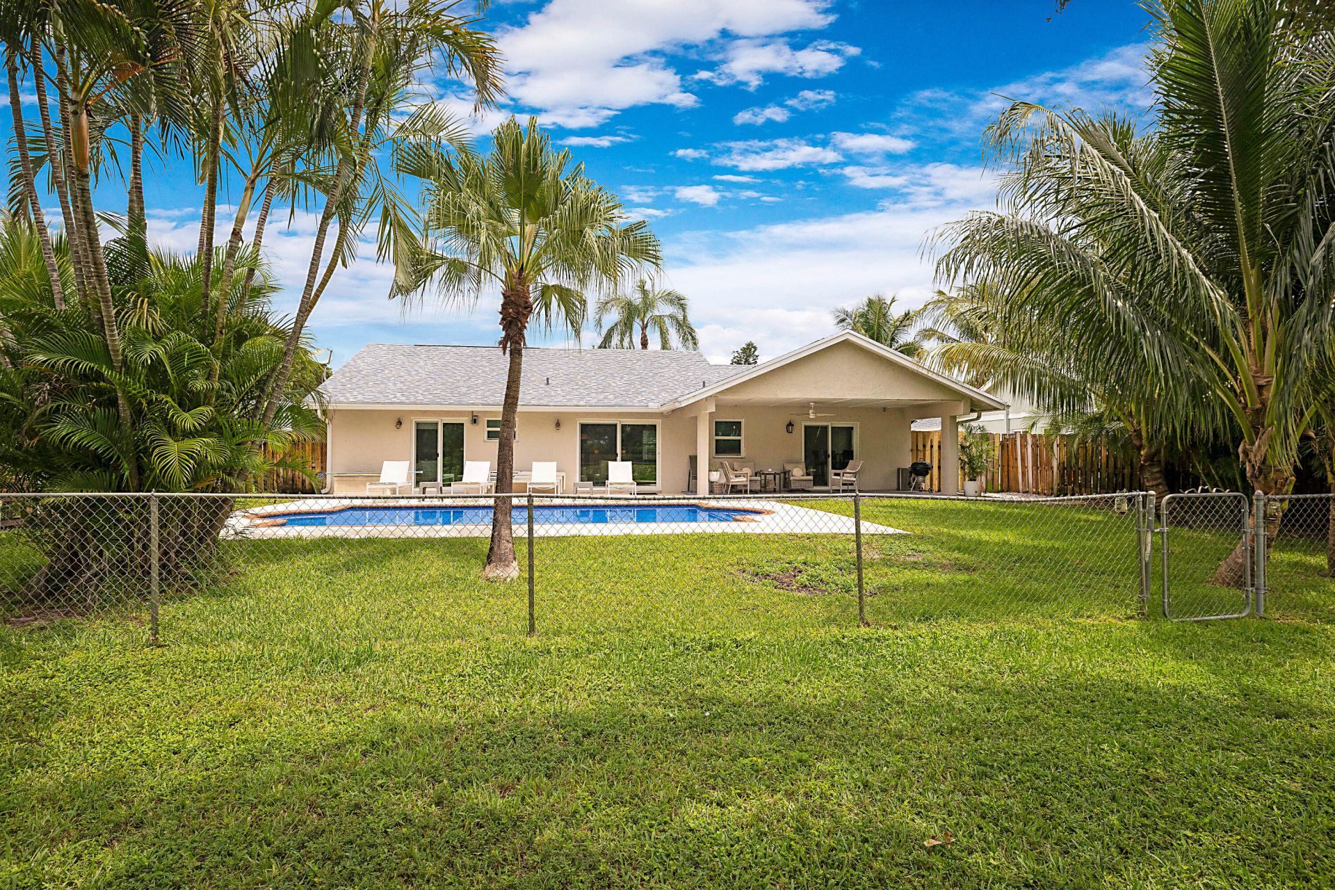 1103 NW 11th Street, Boynton Beach, FL 33426 Photo