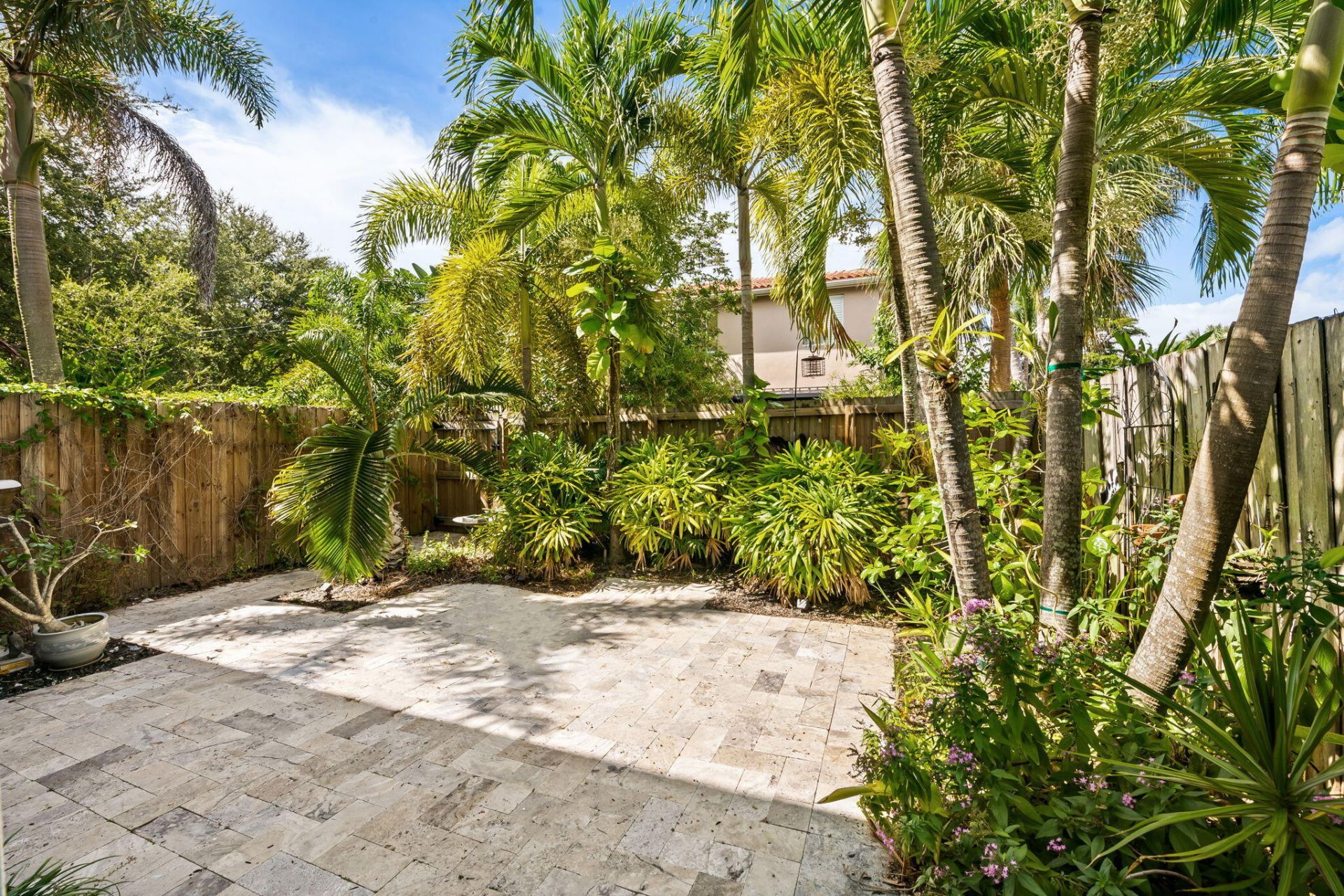 703 SW 16th Court, Unit 703, Fort Lauderdale, FL 33315 Photo