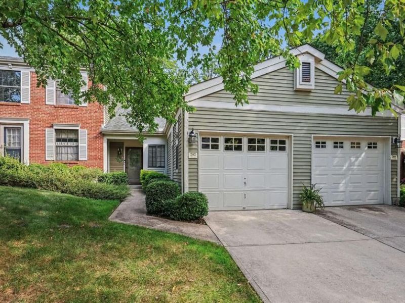 282 Secretariat Court, Crestview Hills, KY 41017 Photo 1