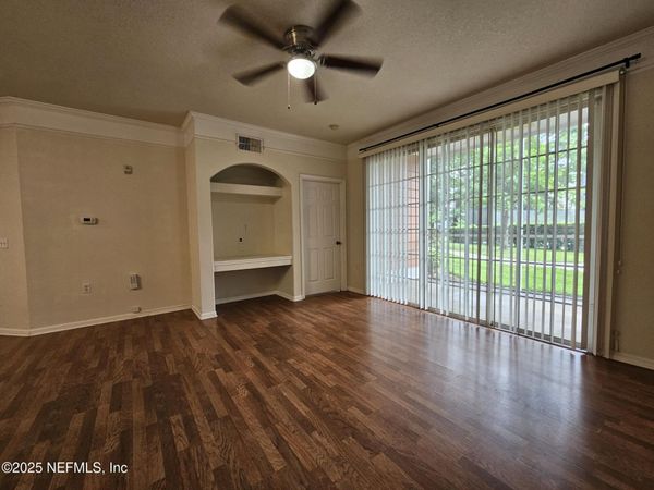 8550 TOUCHTON Road, Unit 218, Jacksonville, FL 32216