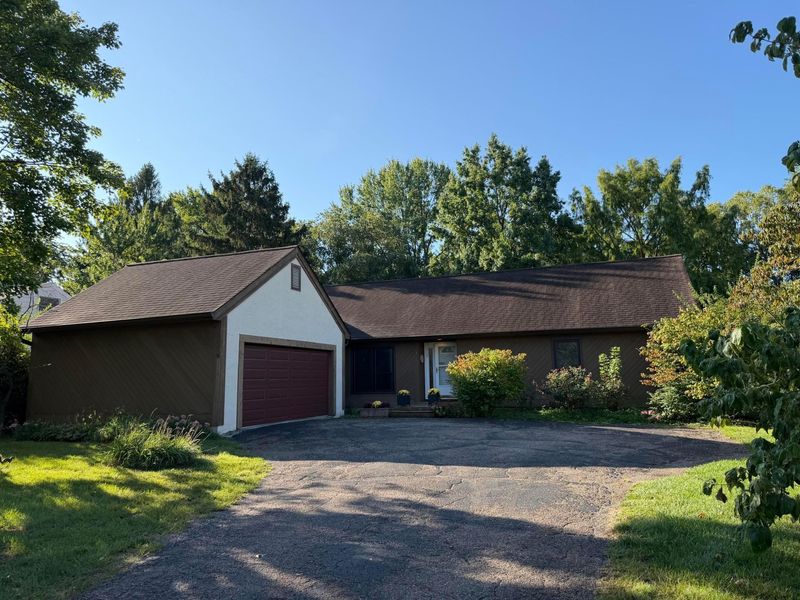 159 E Schrock Road, Westerville, OH 43081 Photo 1