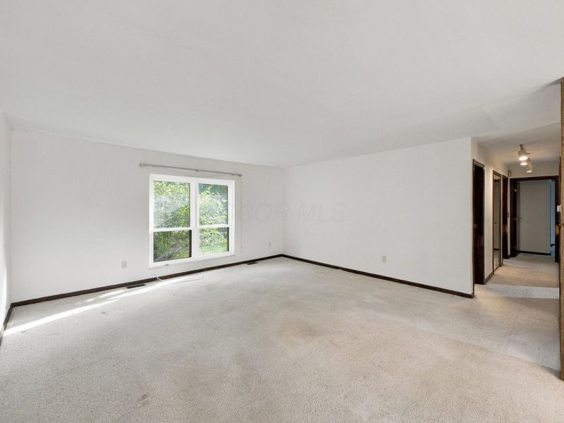 159 E Schrock Road, Westerville, OH 43081 Photo 22