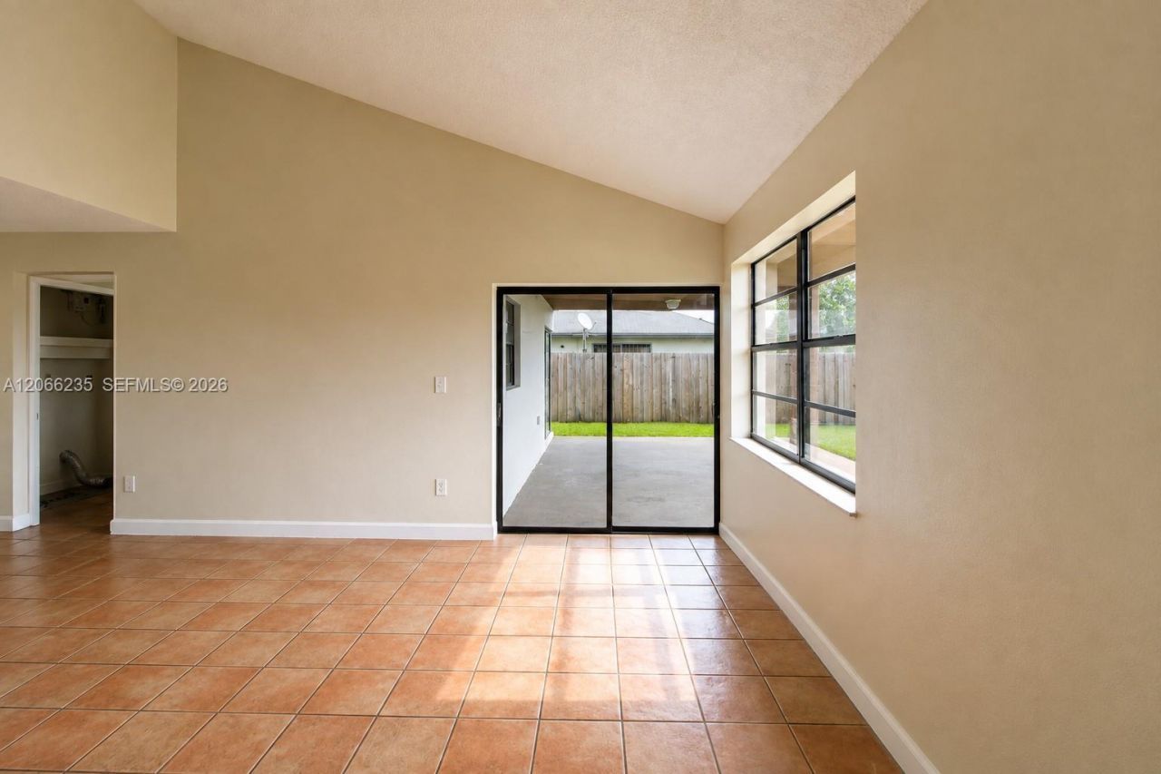 764 SW 99th Ct Cir , Miami, FL 33174 Photo
