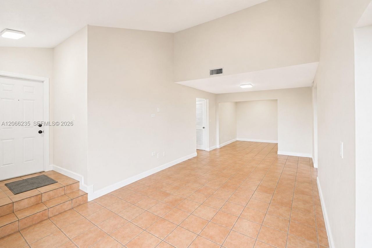764 SW 99th Ct Cir , Miami, FL 33174 Photo