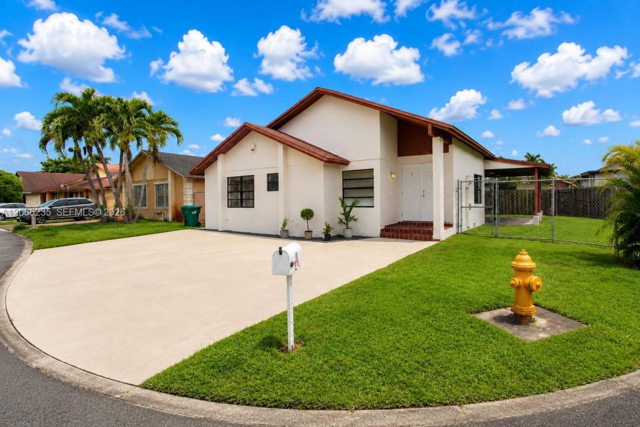 764 SW 99th Ct Cir , Miami, FL 33174 Photo