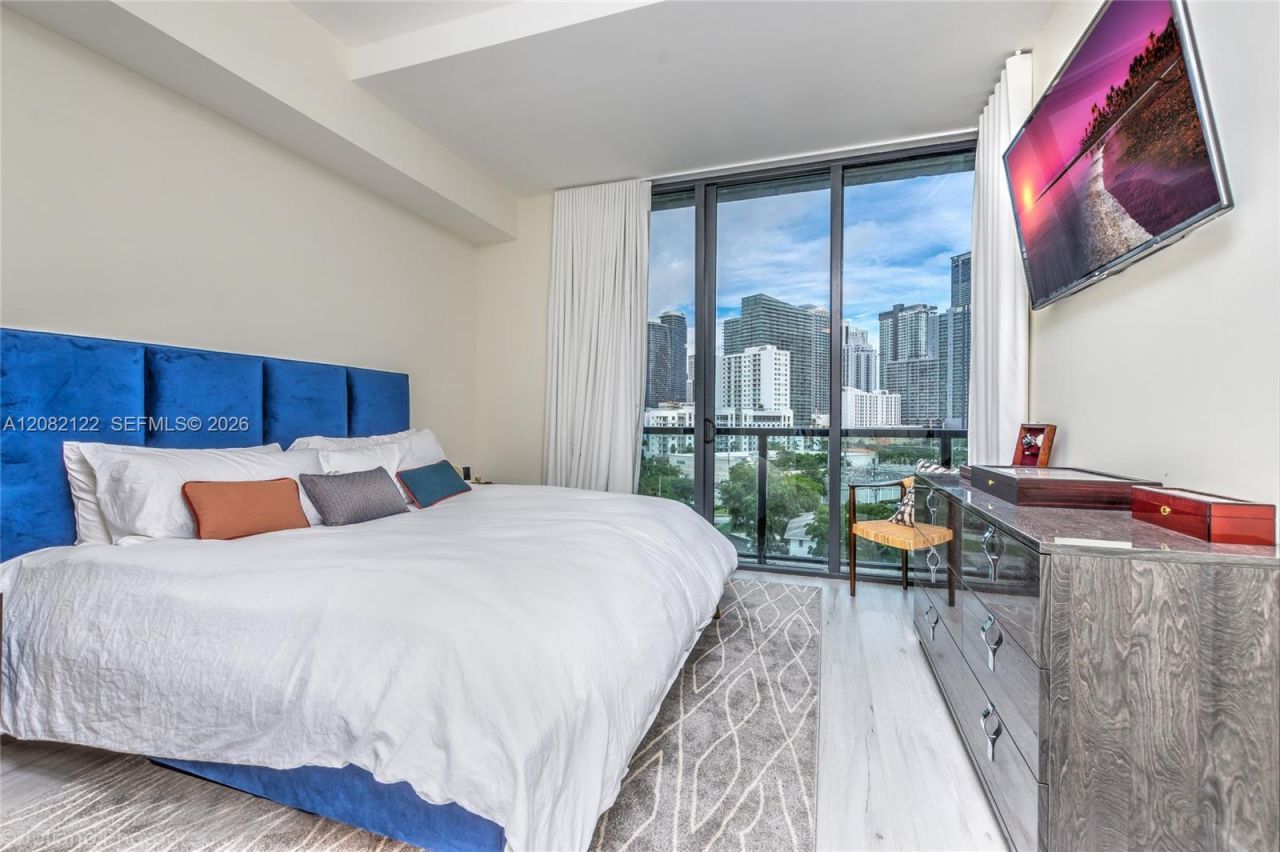 201 SW 17th Rd , Unit 807, Miami, FL 33129 Photo