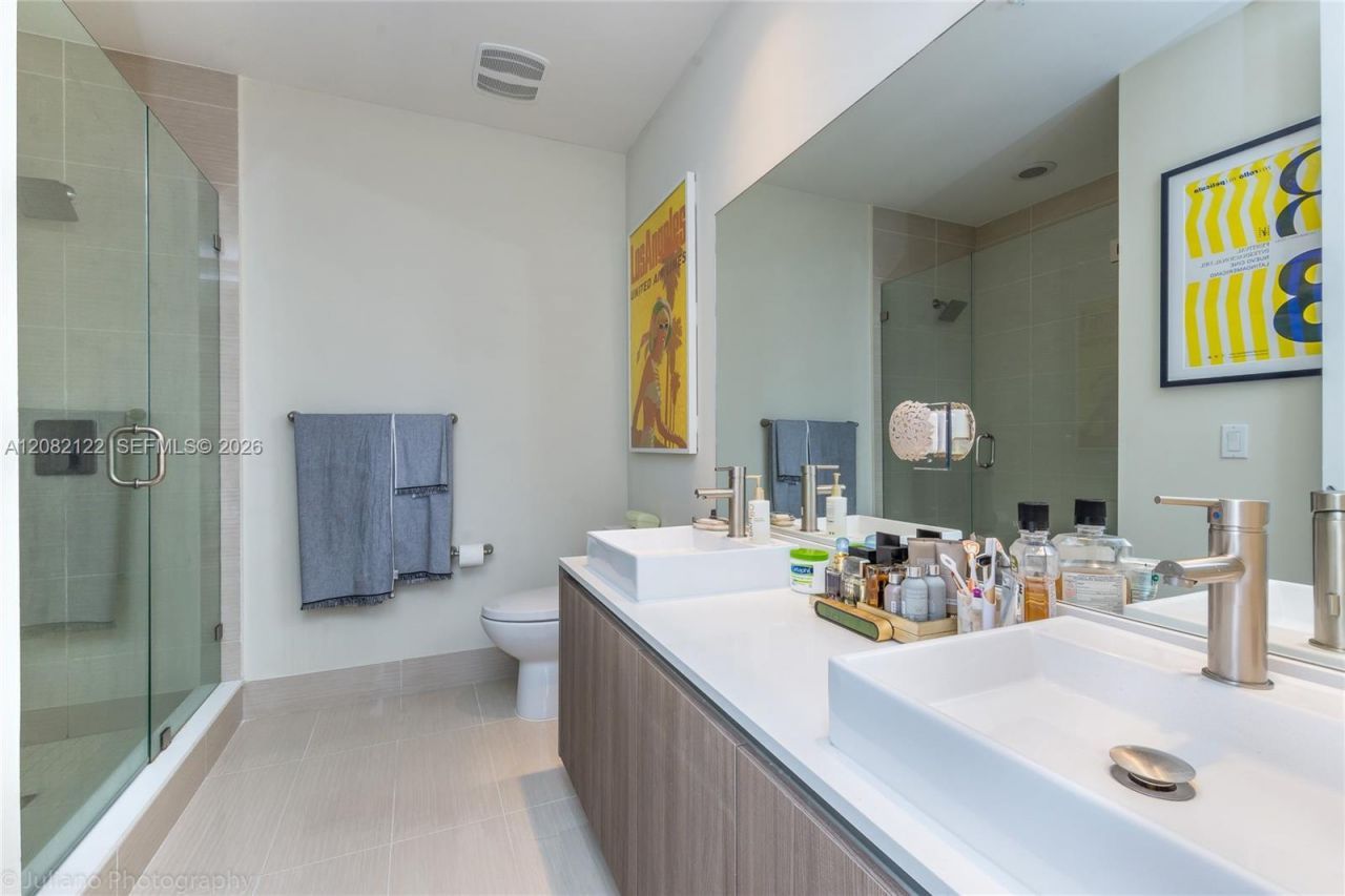 201 SW 17th Rd , Unit 807, Miami, FL 33129 Photo