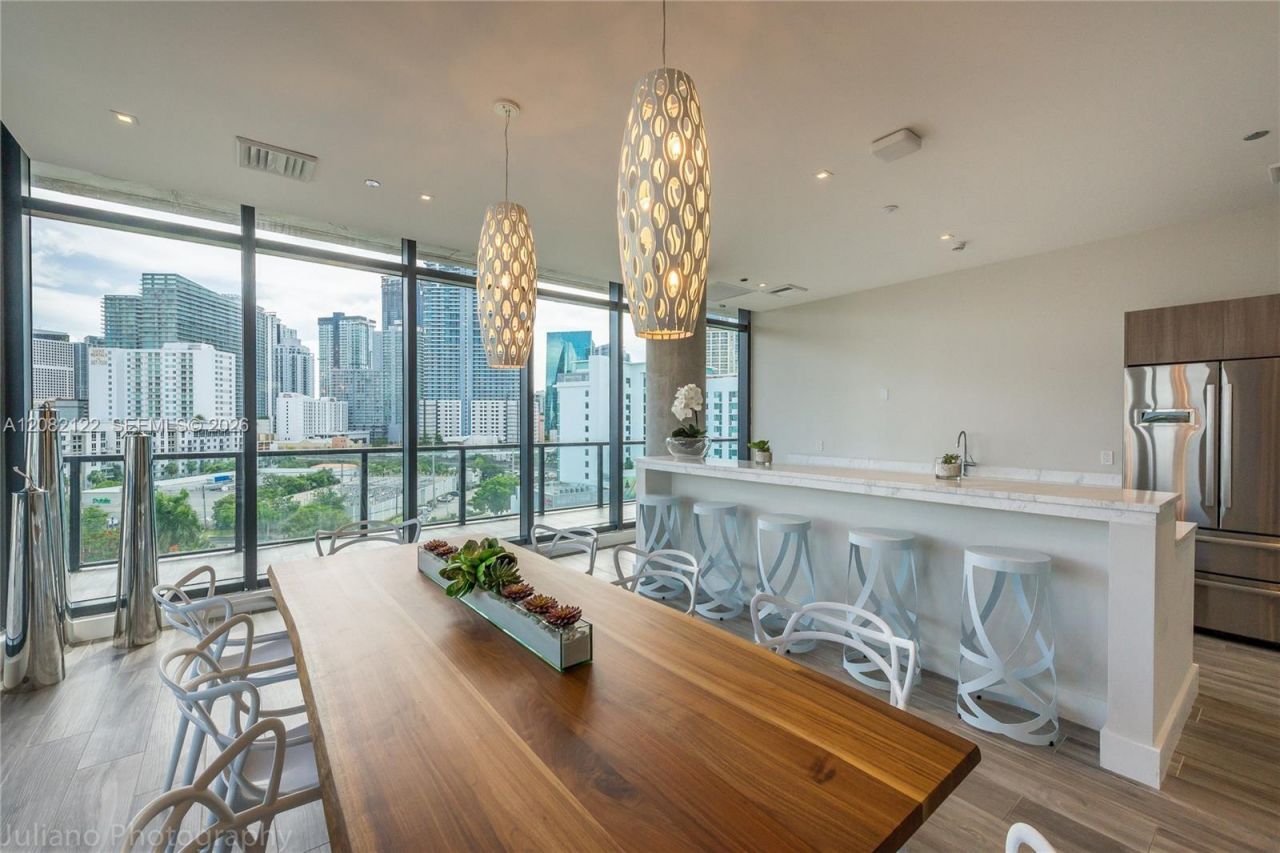 201 SW 17th Rd , Unit 807, Miami, FL 33129 Photo
