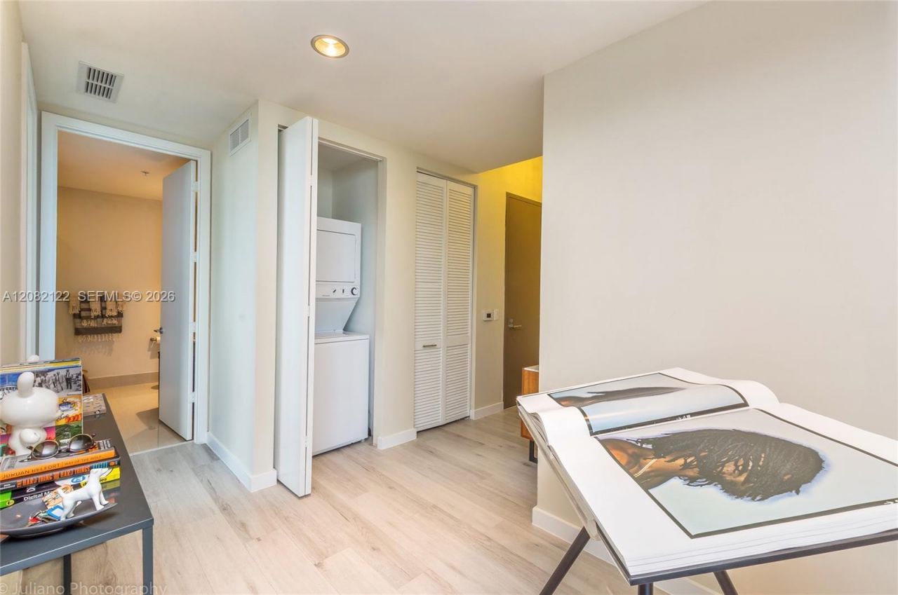 201 SW 17th Rd , Unit 807, Miami, FL 33129 Photo