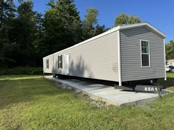 31 Forbes Street, Lancaster, NH 03584
