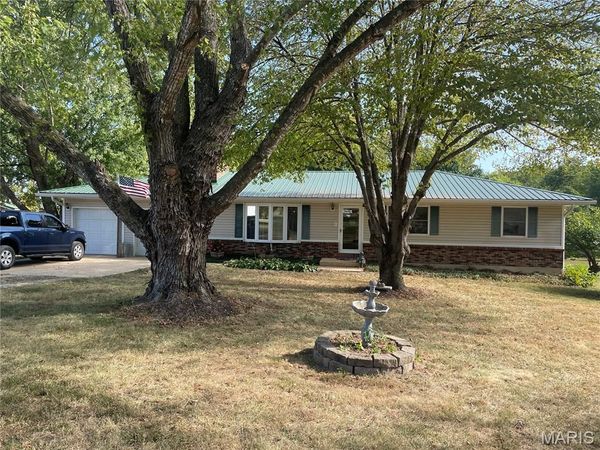 300 County Road 5090 , Salem, MO 65560