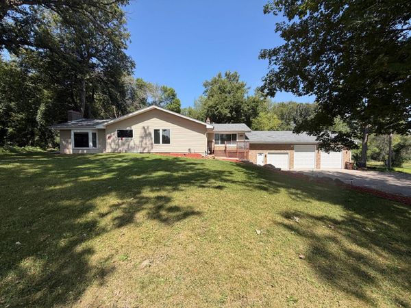 20840 Hidden Ponds Drive, Rogers, MN 55374