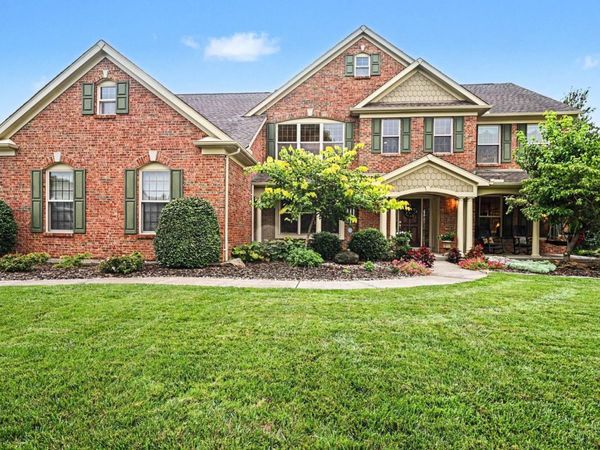 1247 Ridgewood Drive, Miami Twp, OH 45140
