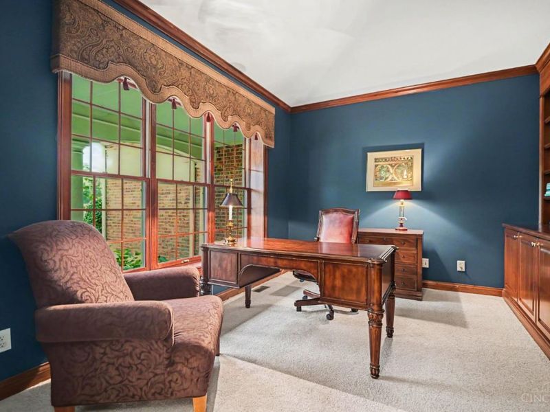 1247 Ridgewood Drive, Miami Township, OH 45140 Photo 2