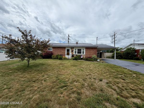 943 E 5TH Street , Berwick, PA 18603