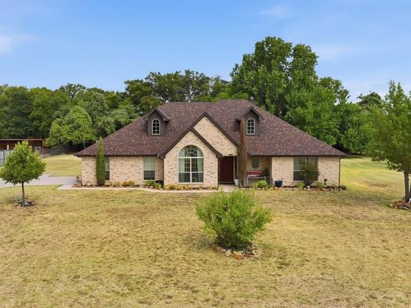 197 Savannah Drive, Weatherford, TX 76087