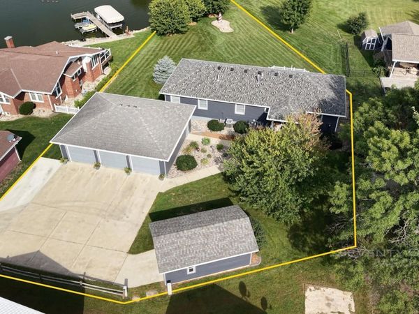96 Lakeshore Drive, Lake View, IA 51450