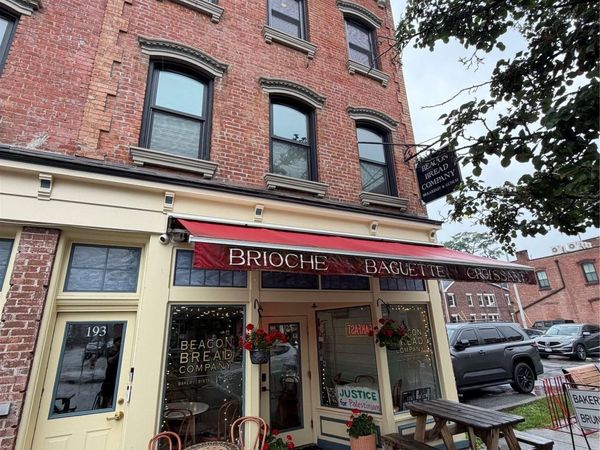 195 Main Street , Beacon, NY 12508