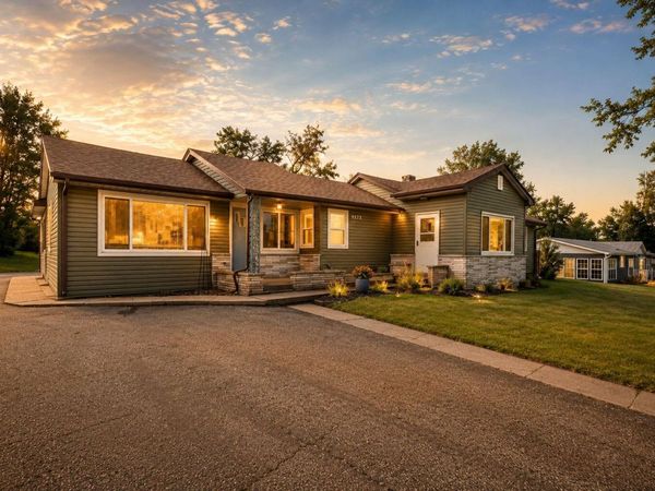 4975 E 73rd Avenue, Merrillville, IN 46410