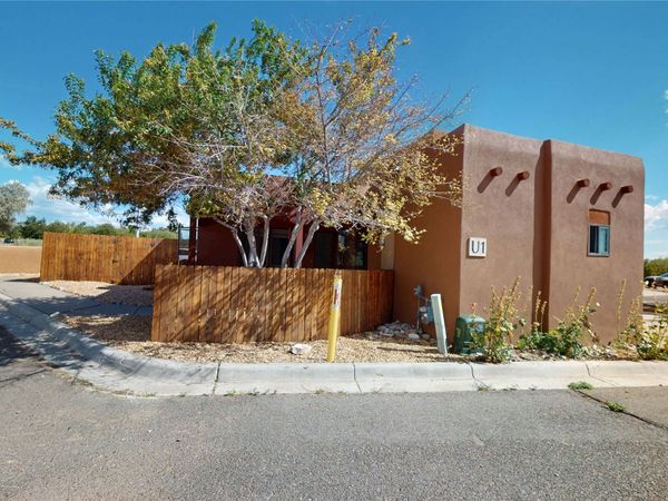 2600 Zia , Unit U1, Santa Fe, NM 87505
