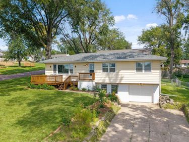 638 Osage Drive, Papillion, NE 68046