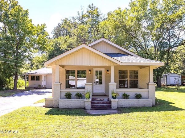56 Lower Brownsville Road , Jackson, TN 38301