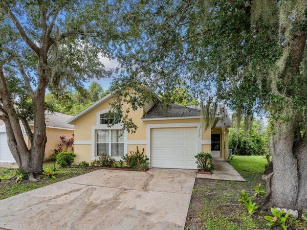 2422 PARSONS POND CIRCLE , KISSIMMEE, FL 34743