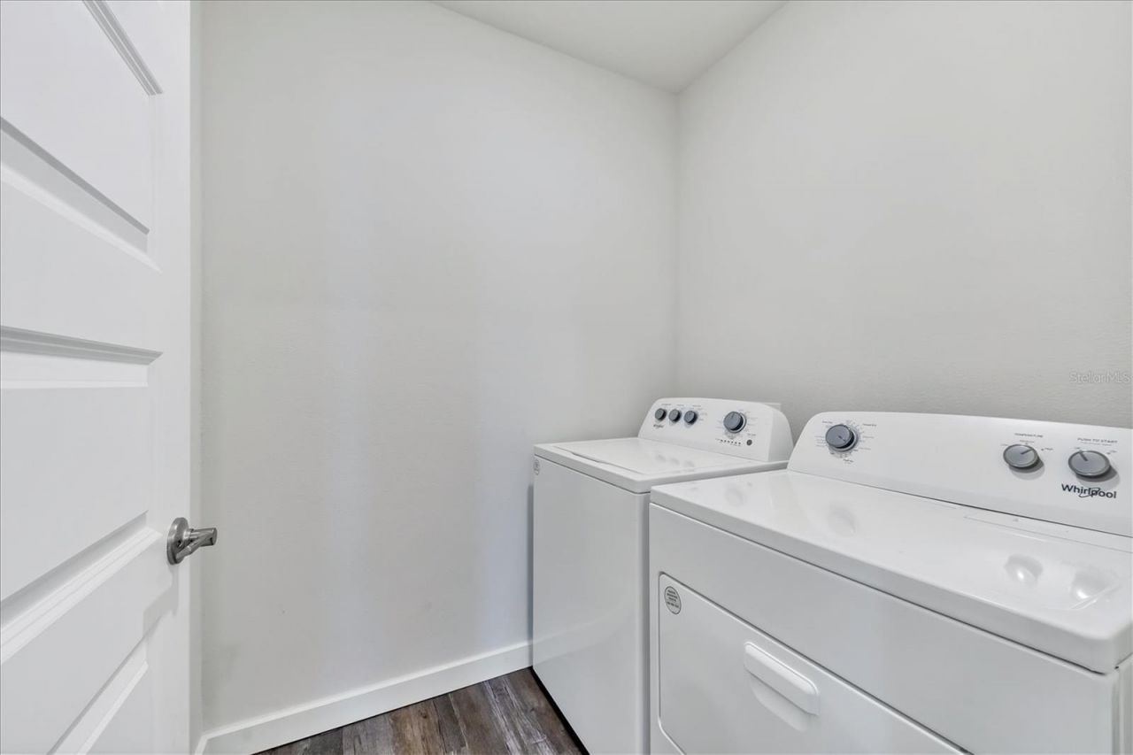 17218 Barnwood Place , Lakewood Ranch, FL 34211 Photo