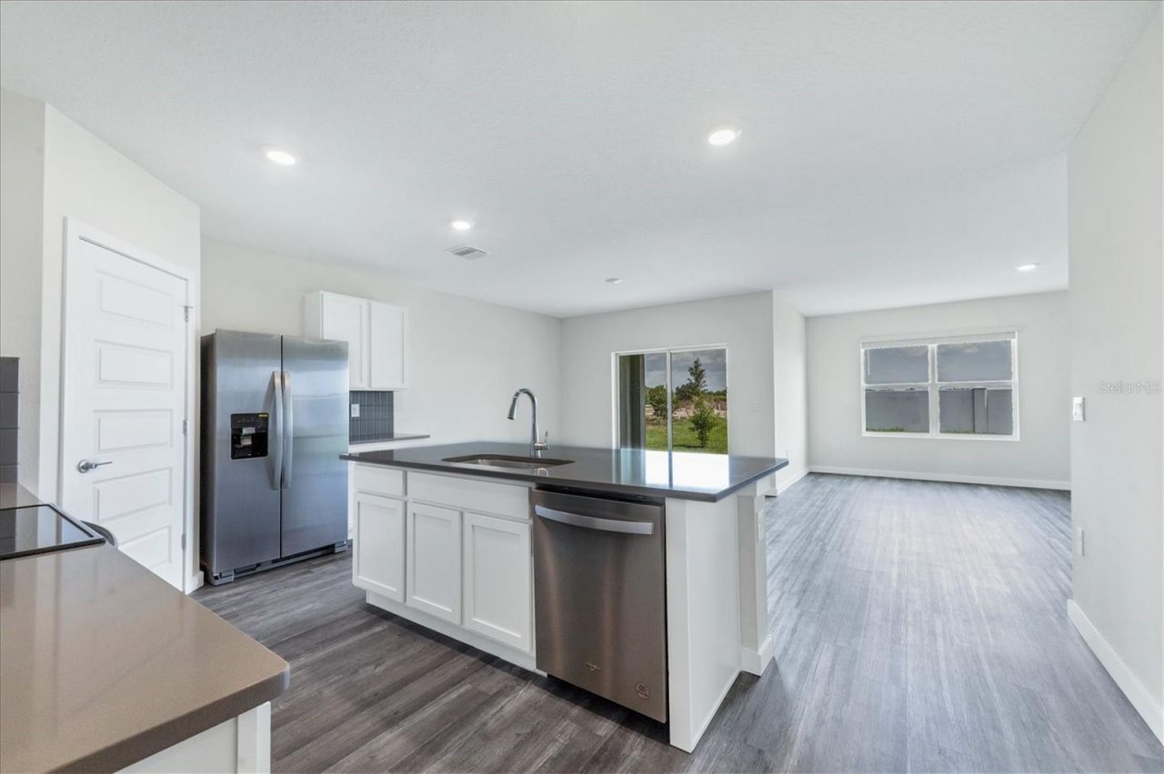 17218 Barnwood Place , Lakewood Ranch, FL 34211 Photo