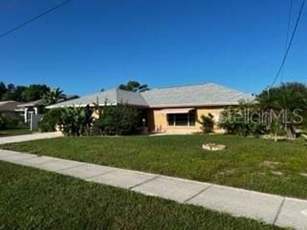 7506 SPINNAKER BOULEVARD , ENGLEWOOD, FL 34224