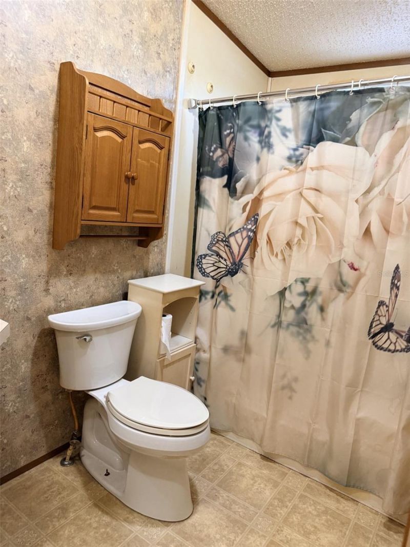 230 E Rodgers Boulevard , Chiefland, FL 32626 Photo