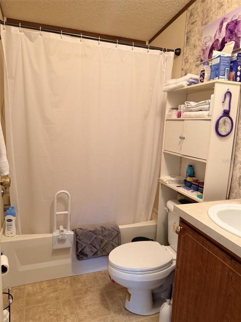 230 E Rodgers Boulevard , Chiefland, FL 32626 Photo