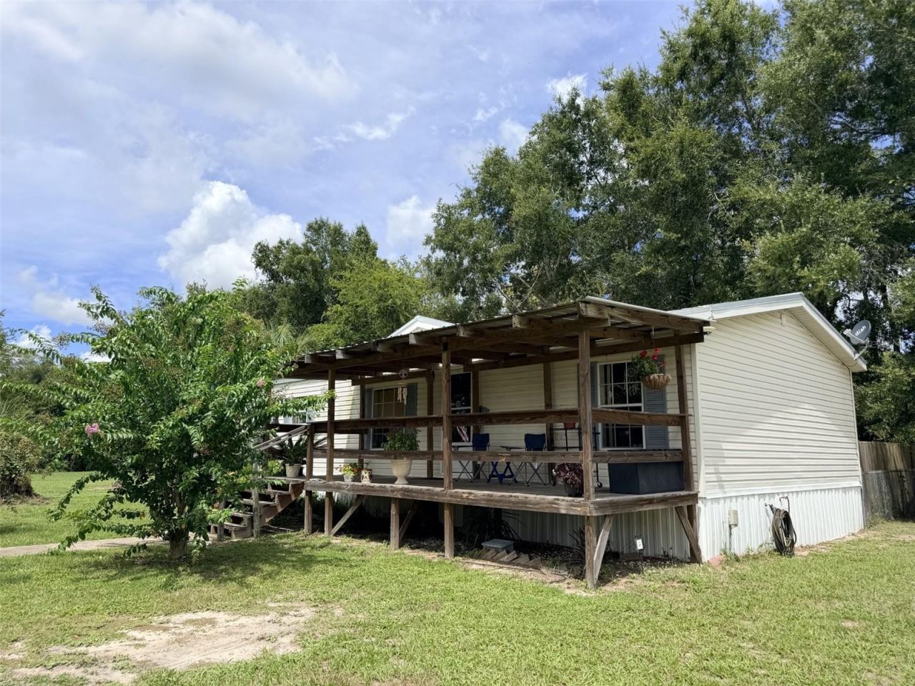 230 E Rodgers Boulevard , Chiefland, FL 32626 Photo